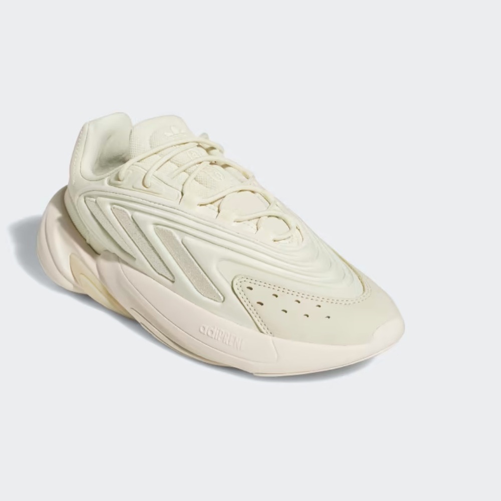 Adidas Ozelia Sneakers - Sand size 7.5
